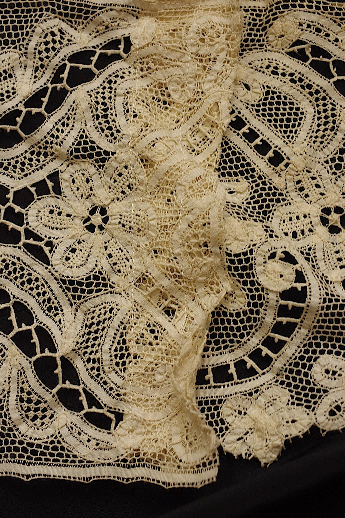 アンティークレース dentelle ancienne ハギレ タグ付き 2種 .FR a l'epoque