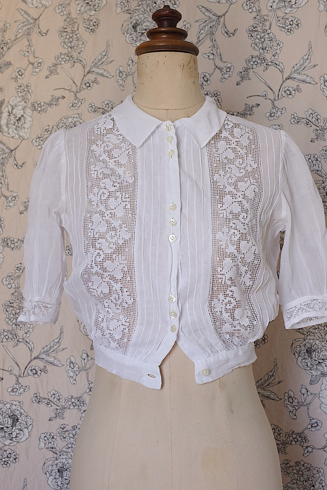 アンティークブラウス vêtement blouse 2 .FR a l'epoque