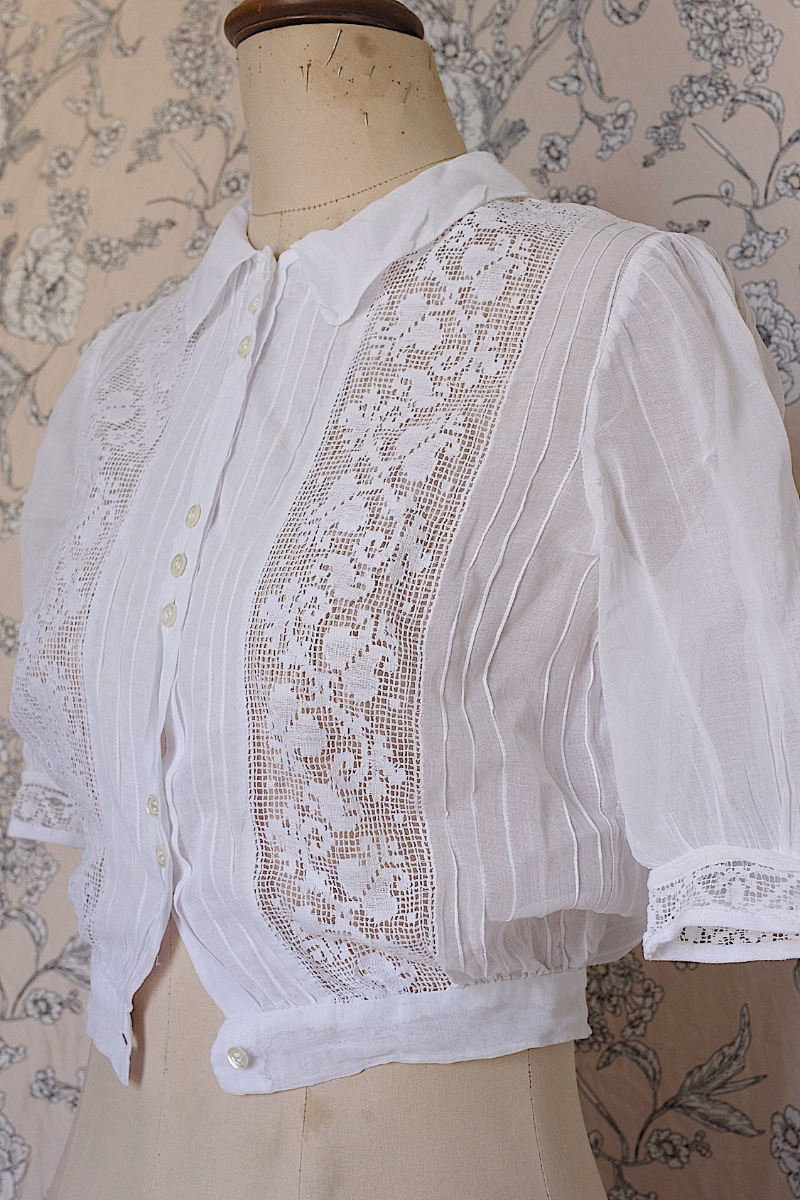 アンティークブラウス vêtement blouse 2 .FR a l'epoque