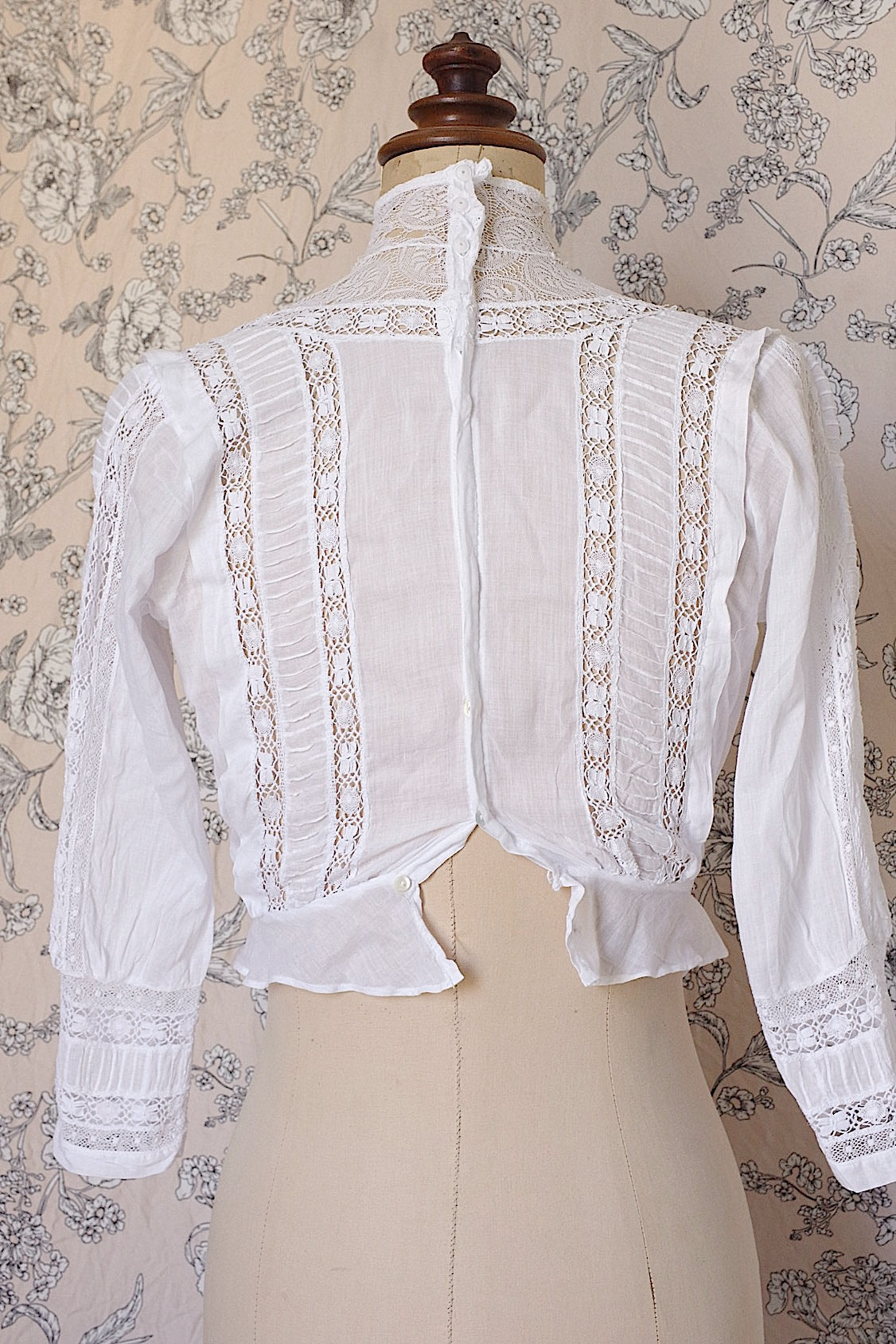 アンティークブラウス vêtement blouse 3 .FR a l'epoque