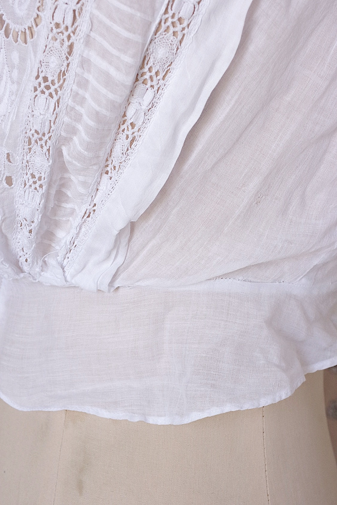 アンティークブラウス vêtement blouse 3 .FR a l'epoque