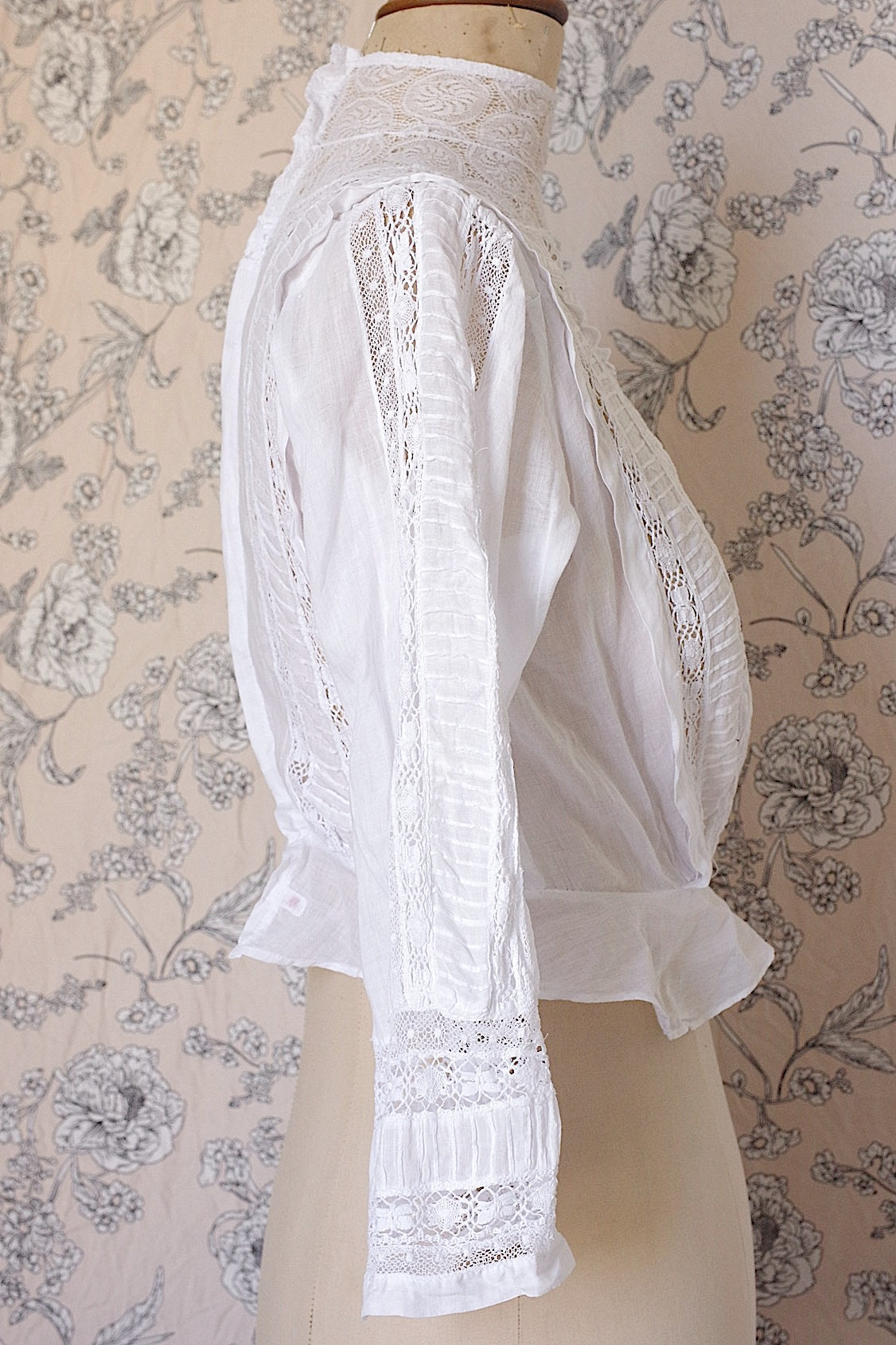 アンティークブラウス vêtement blouse 3 .FR a l'epoque