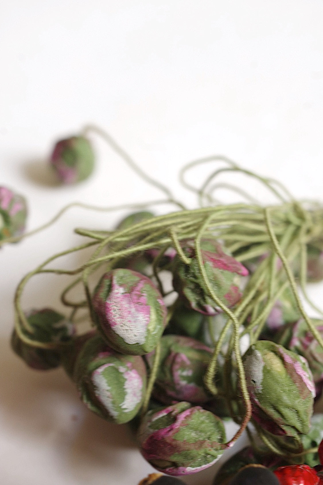 ヴィンテージ雑貨 Bouquet de fleurs vintage実のコサージュ lot .FR a l'epoque