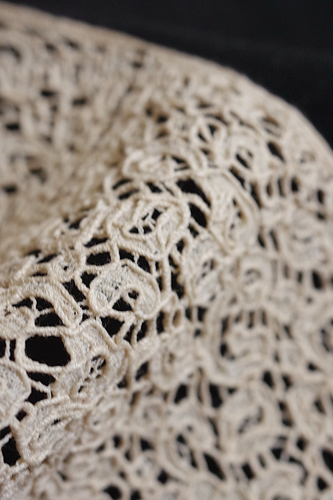 アンティークレース dentelle ancienne 2種 .FR a l'epoque