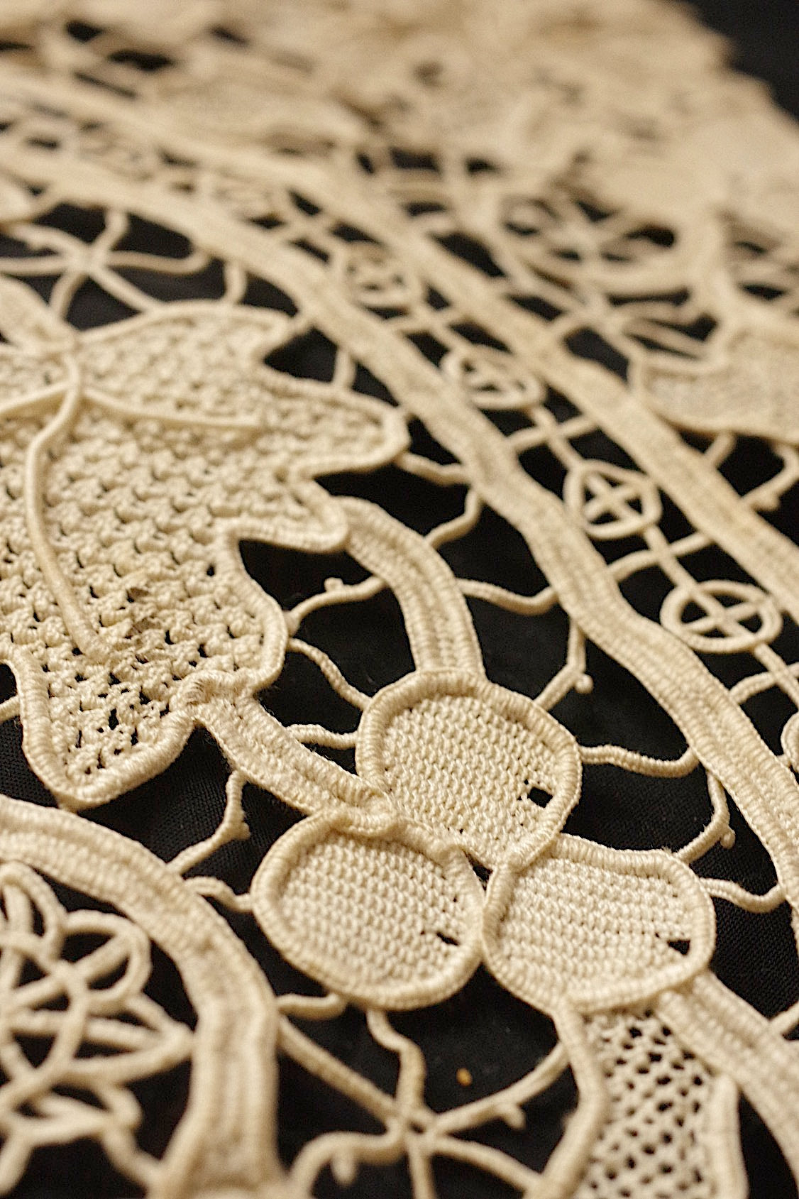 アンティークレース dentelle ancienne nappe 2枚 .FR a l'epoque