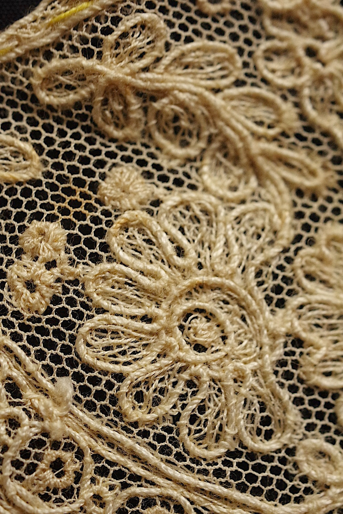 アンティークレース dentelle ancienne 2種 .FR a l'epoque