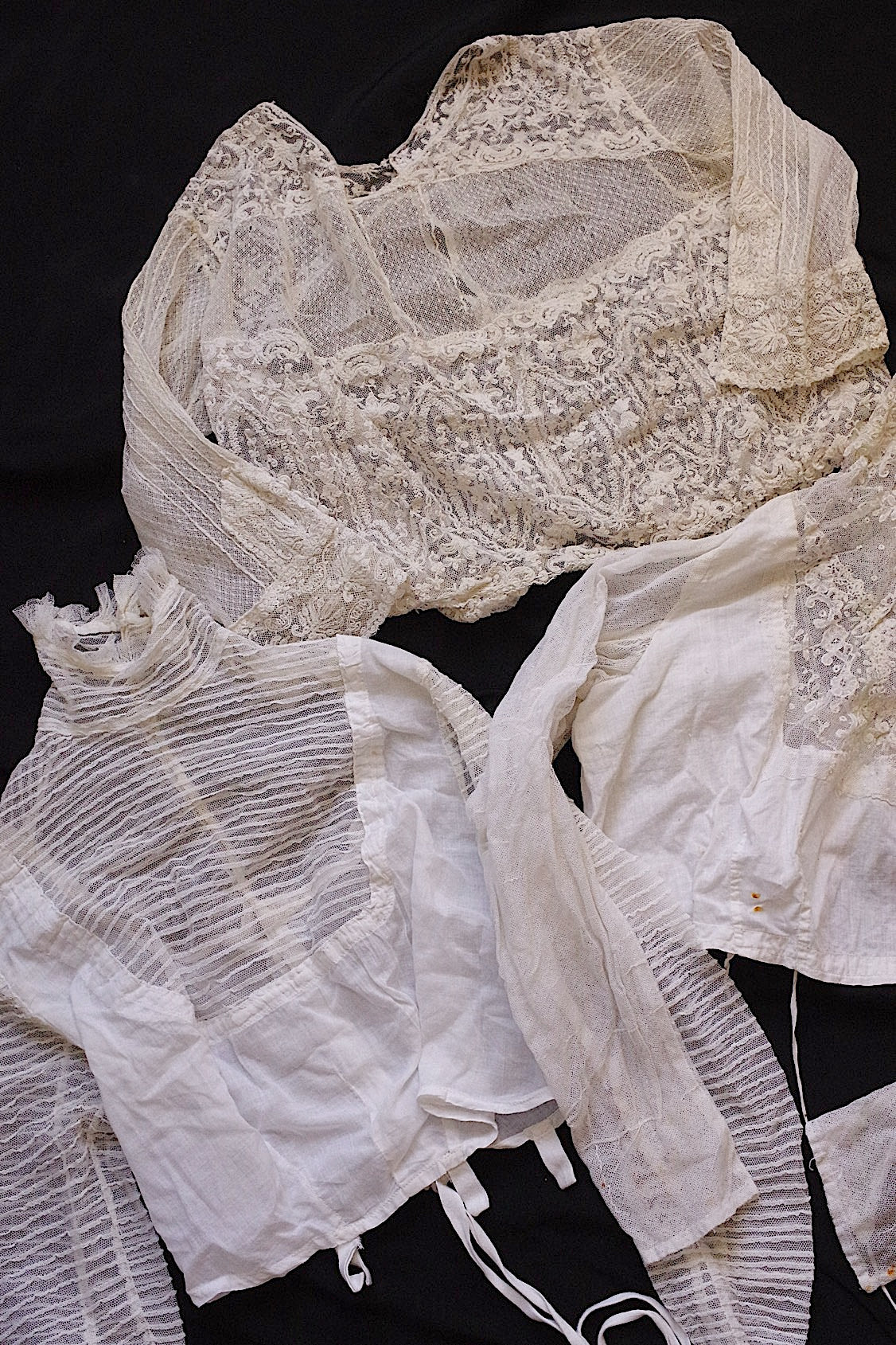 アンティークブラウス vêtement antique 少女サイズブラウス3枚 素材用lots 1 .FR a l'epoque