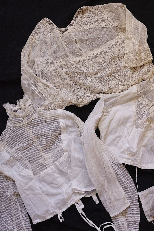 アンティークブラウス vêtement antique 少女サイズブラウス3枚 素材用lots 1 .FR a l'epoque