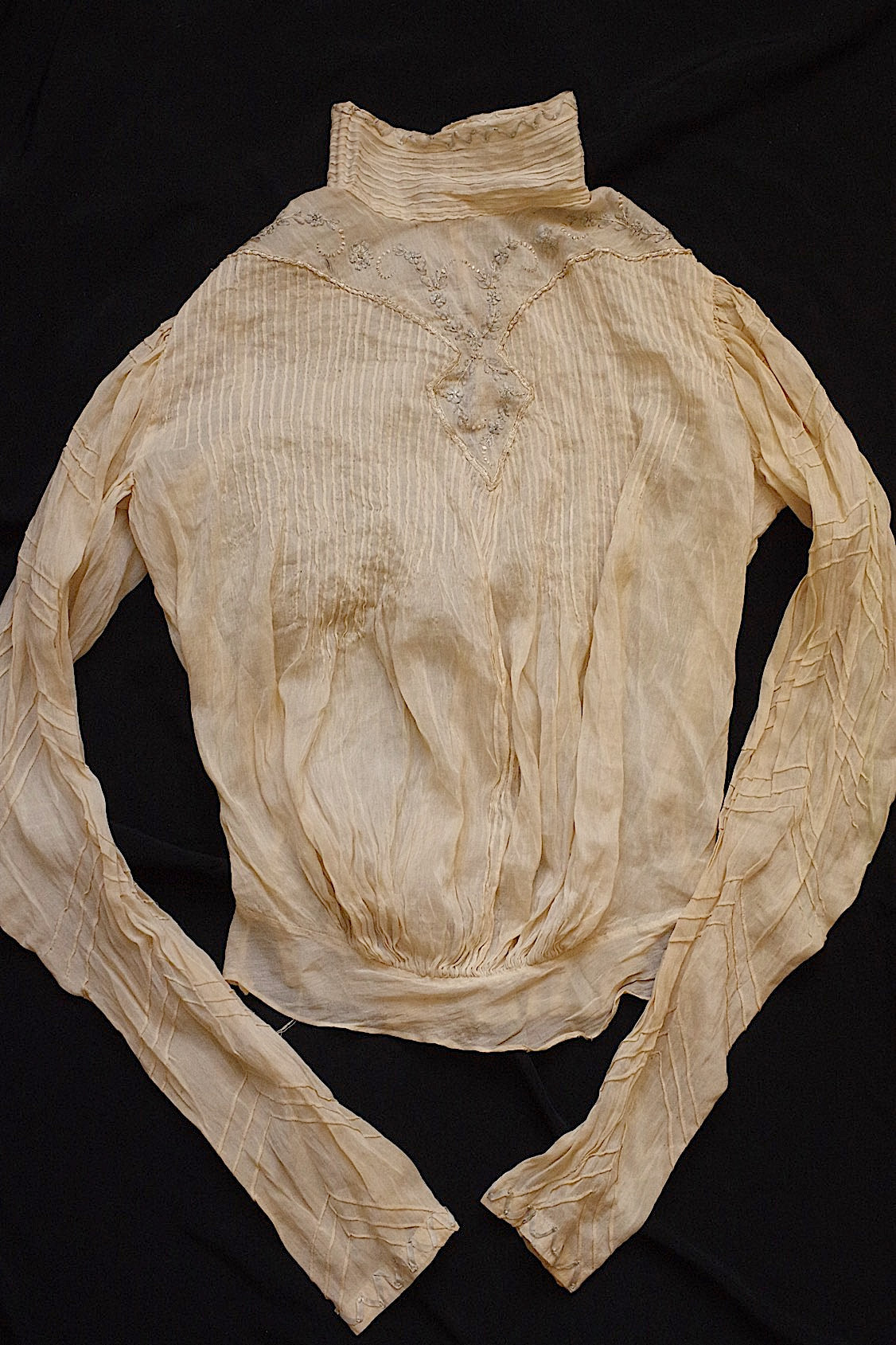 アンティークブラウス vêtement antique 少女サイズブラウス3枚 素材用lots 2 .FR a l'epoque