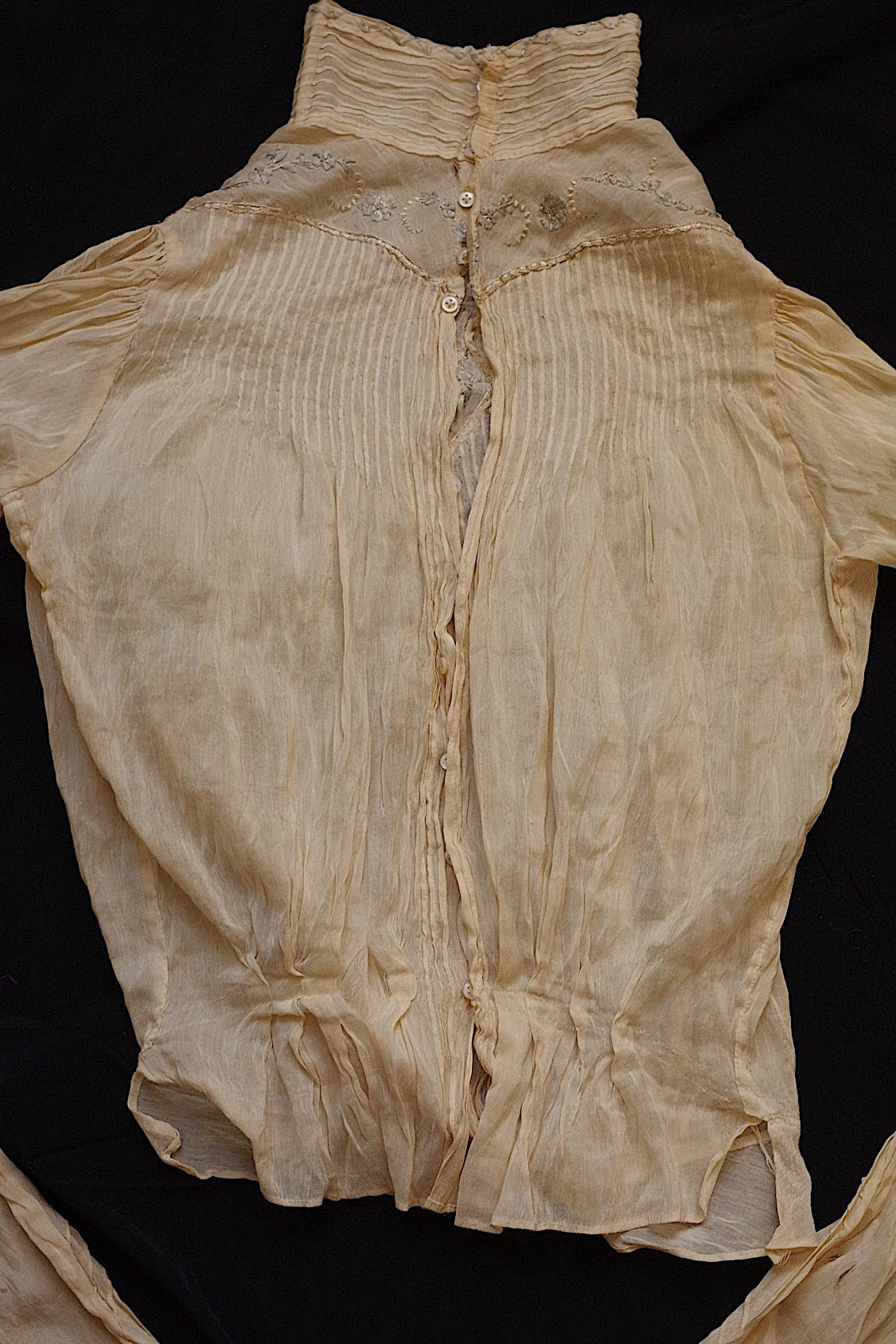 アンティークブラウス vêtement antique 少女サイズブラウス3枚 素材用lots 2 .FR a l'epoque