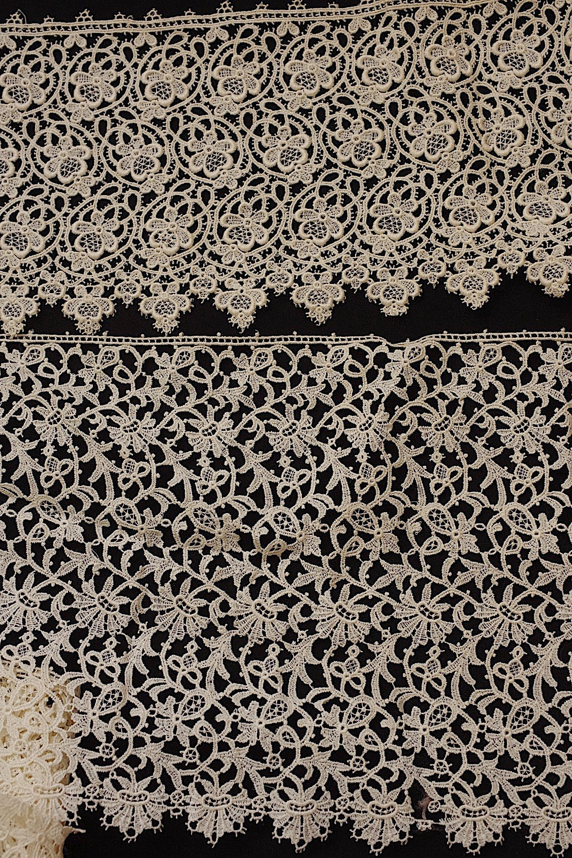 ヴィンテージレース dentelle vintage 180cm 300cm 幅違い .FR a l'epoque