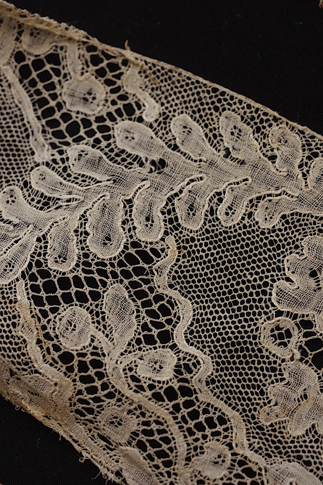 アンティークレース dentelle ancienne 3種 .FR a l'epoque