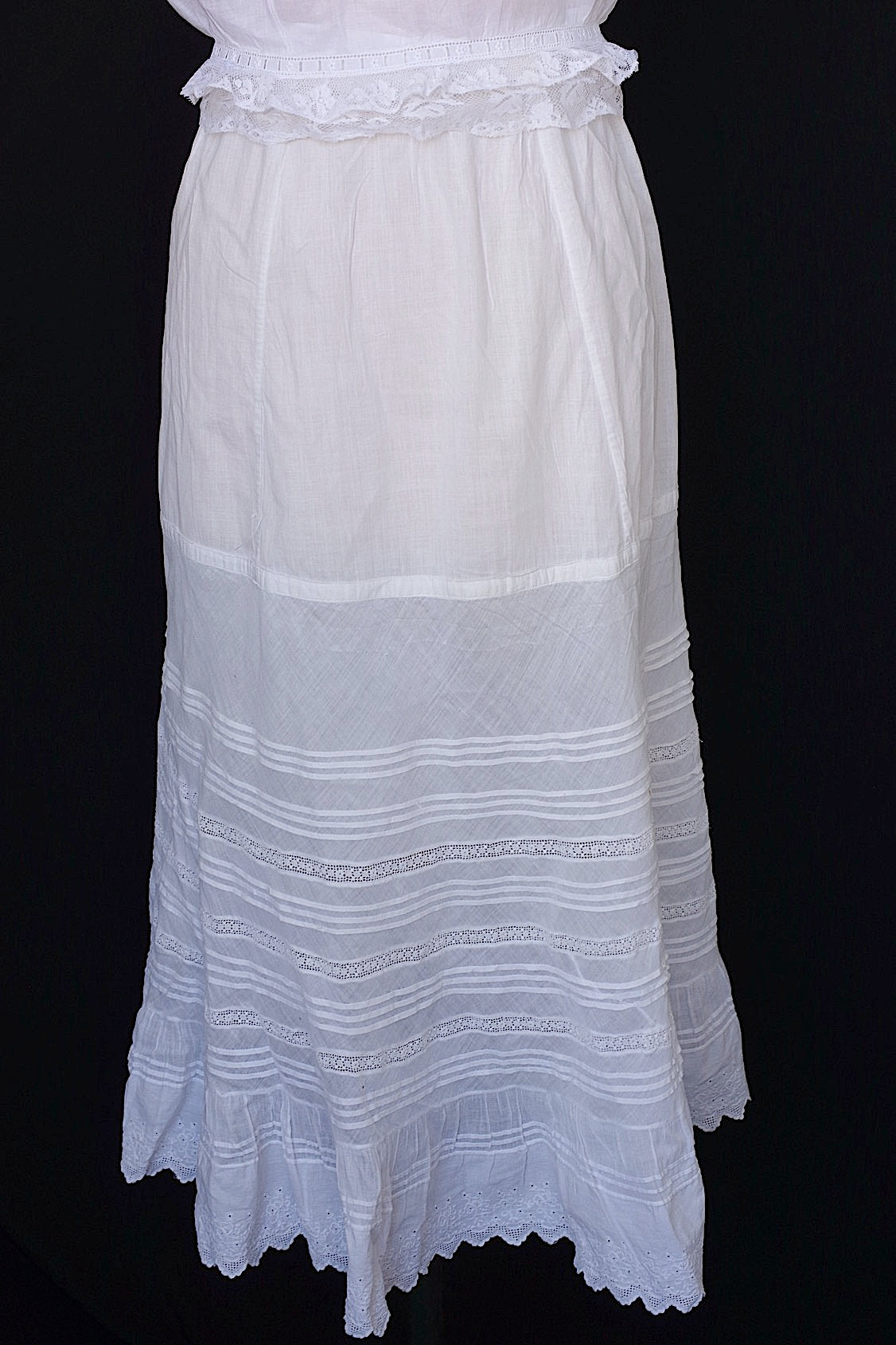 アンティーク服 vêtement antique 素材用 .FR a l'epoque