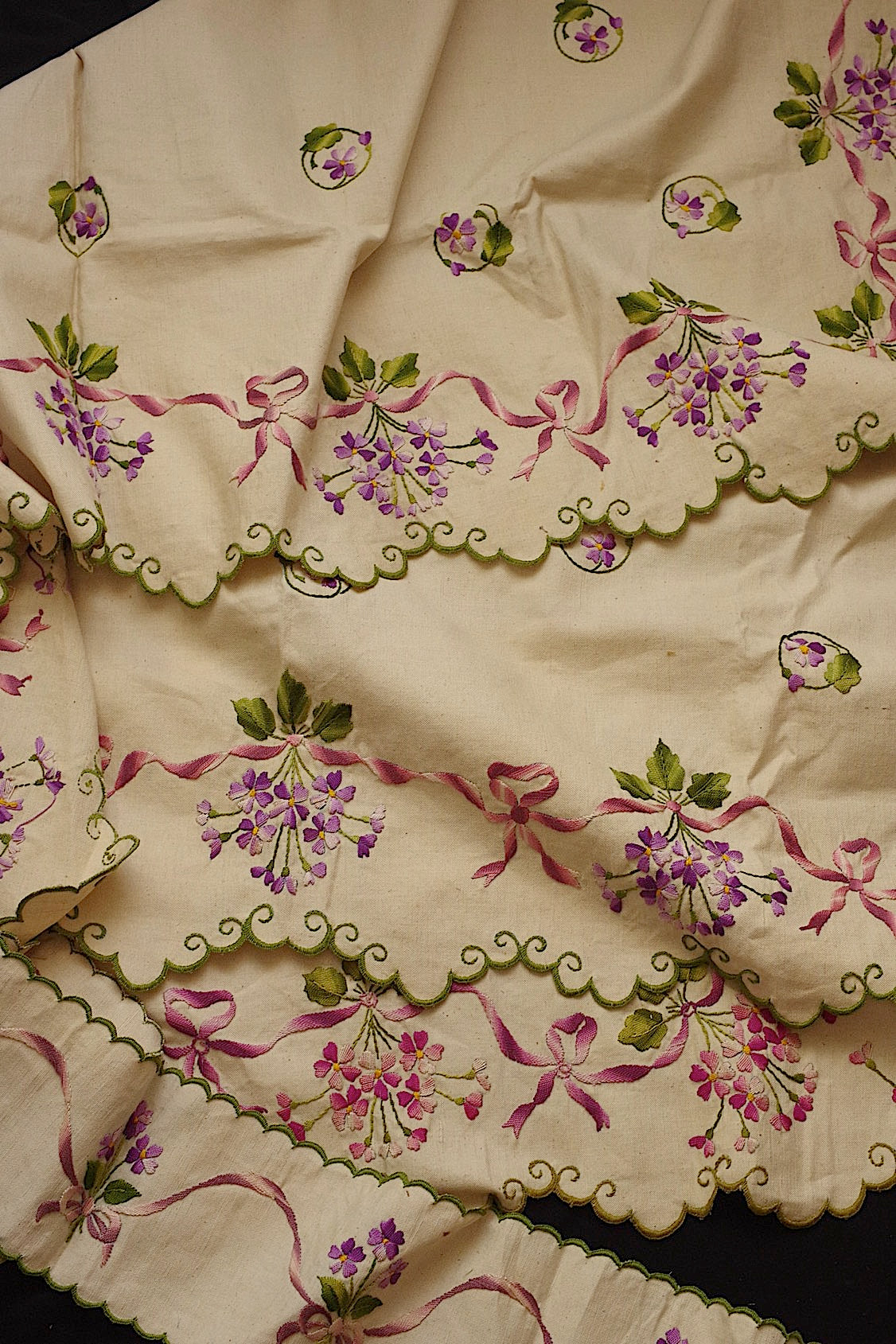 アンティーククロス linge de maison 刺繍 インテリア生地 .FR a l'epoque