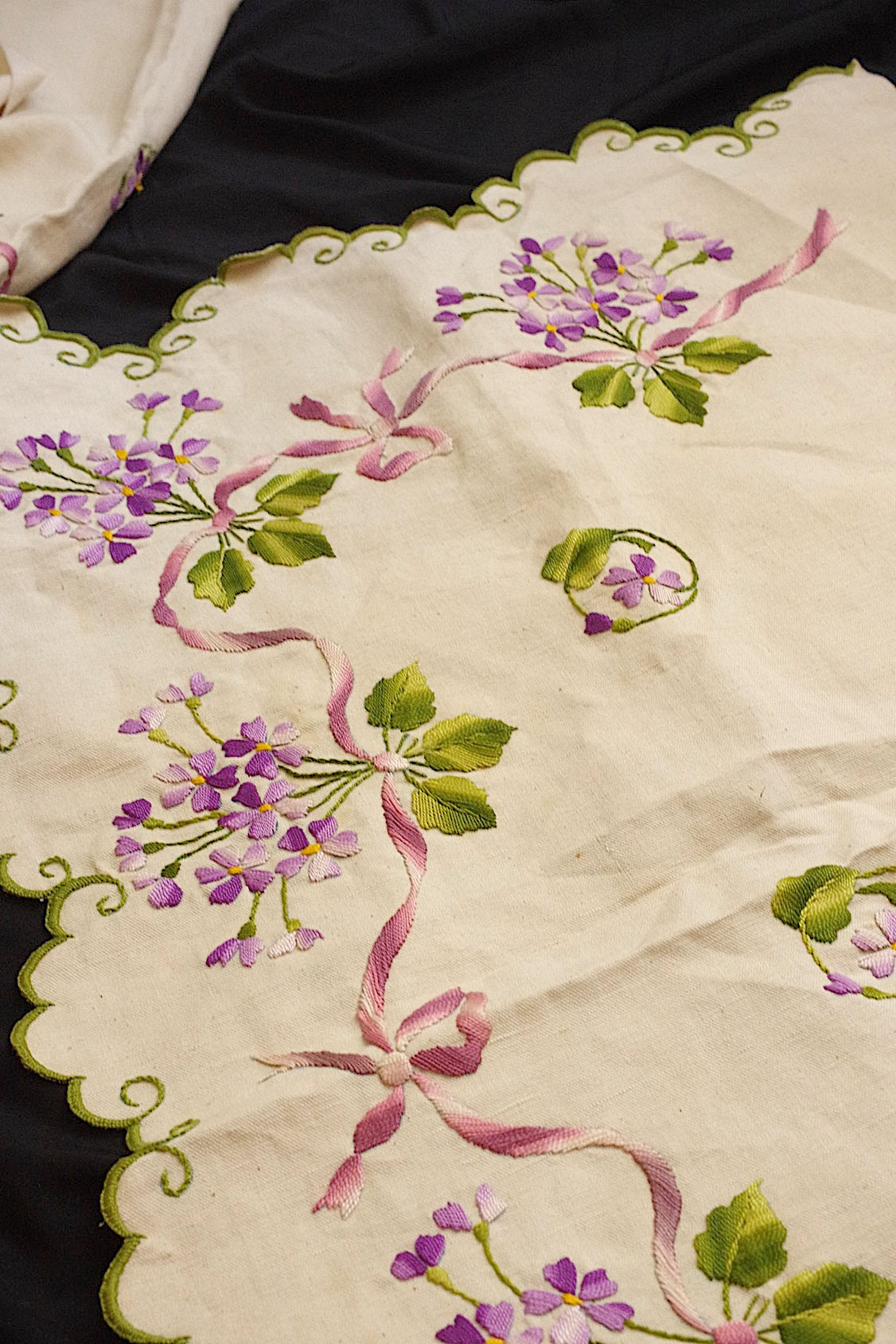 アンティーククロス linge de maison 刺繍 インテリア生地 .FR a l'epoque
