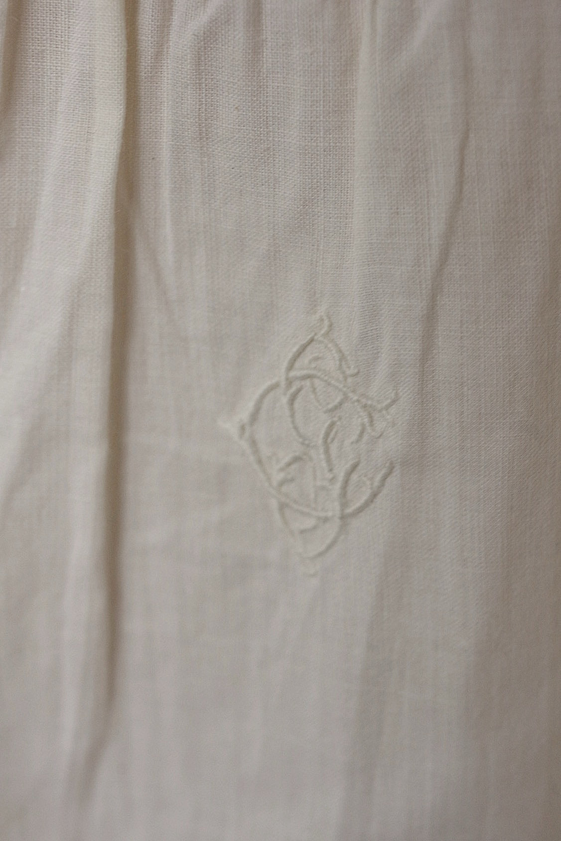 アンティークコットンワンピース vêtement antique robe de chambre 1 .FR a l'epoque
