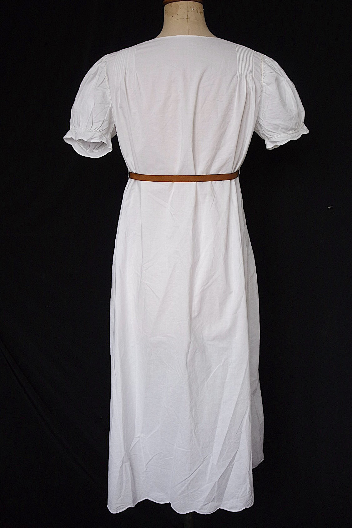 アンティークコットンワンピース vêtement antique robe de chambre 2 .FR a l'epoque