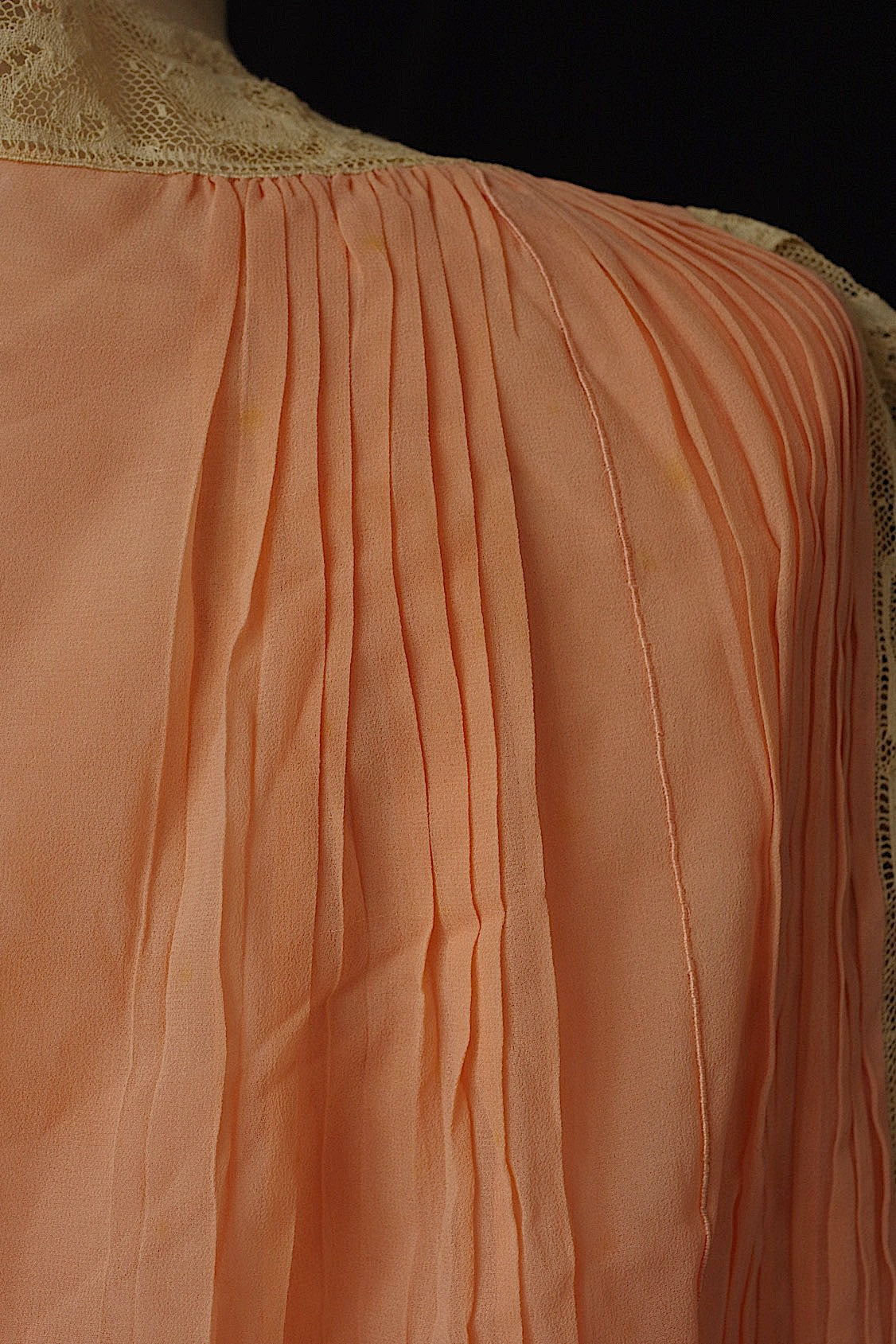 アンティークシルク羽織 vêtement antique lingerie .FR a l'epoque