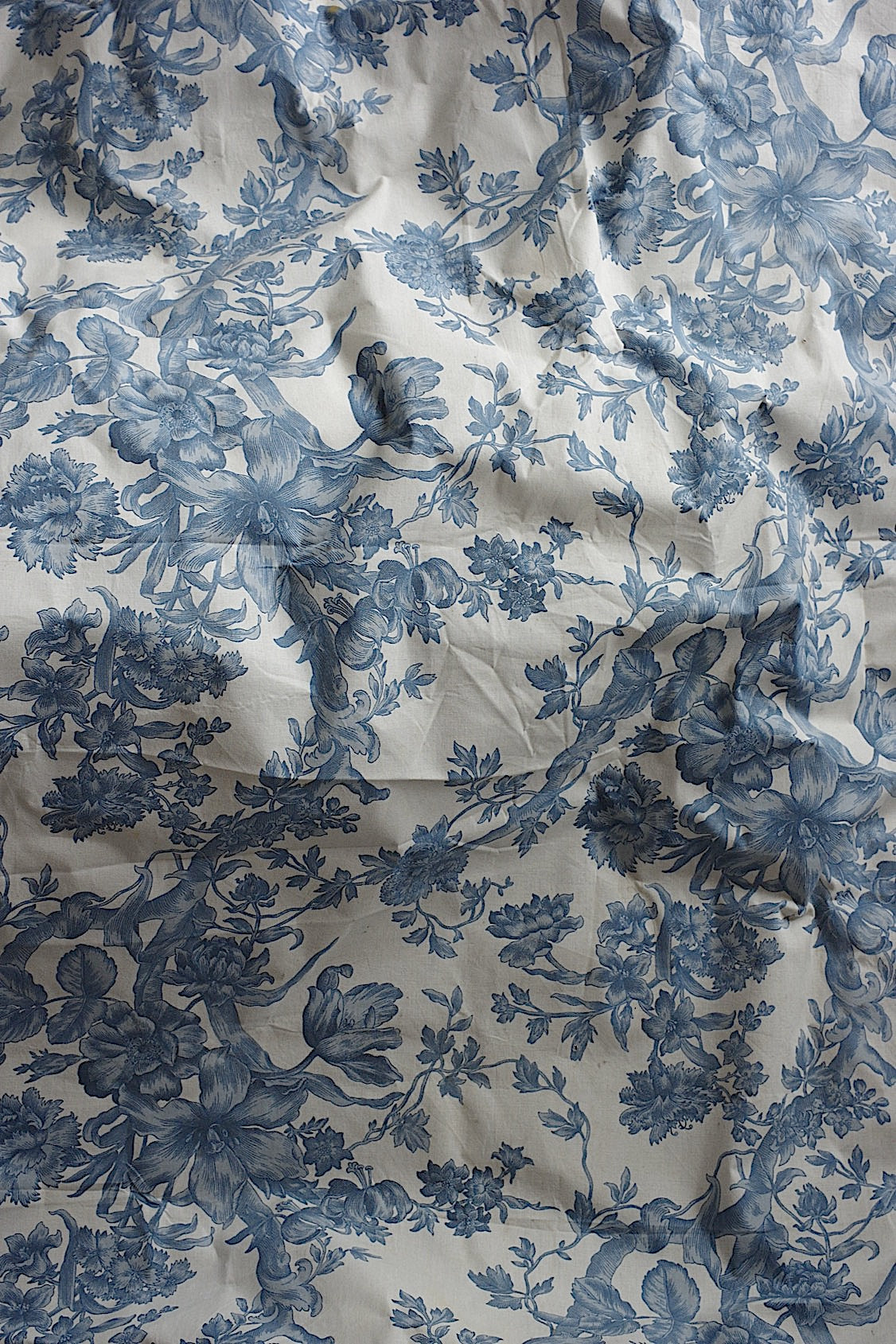 アンティーク生地 tissu antique .FR a l'epoque