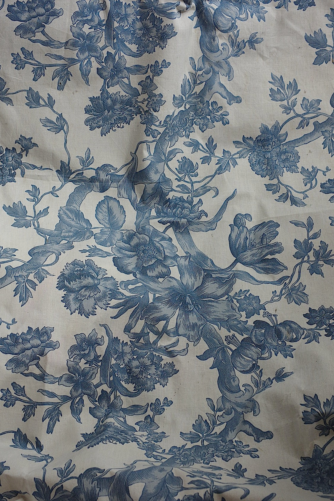 アンティーク生地 tissu antique .FR a l'epoque