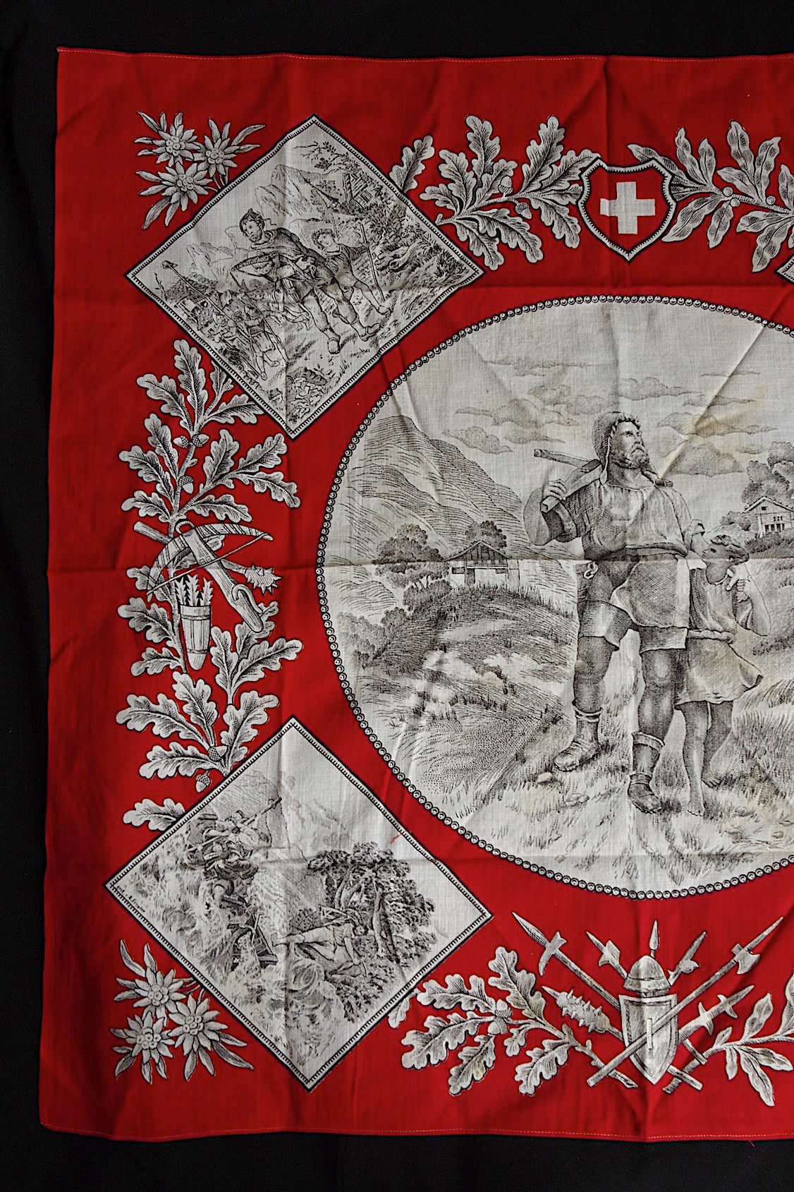 アンティークバンダナ fichu antique スイス .FR a l'epoque