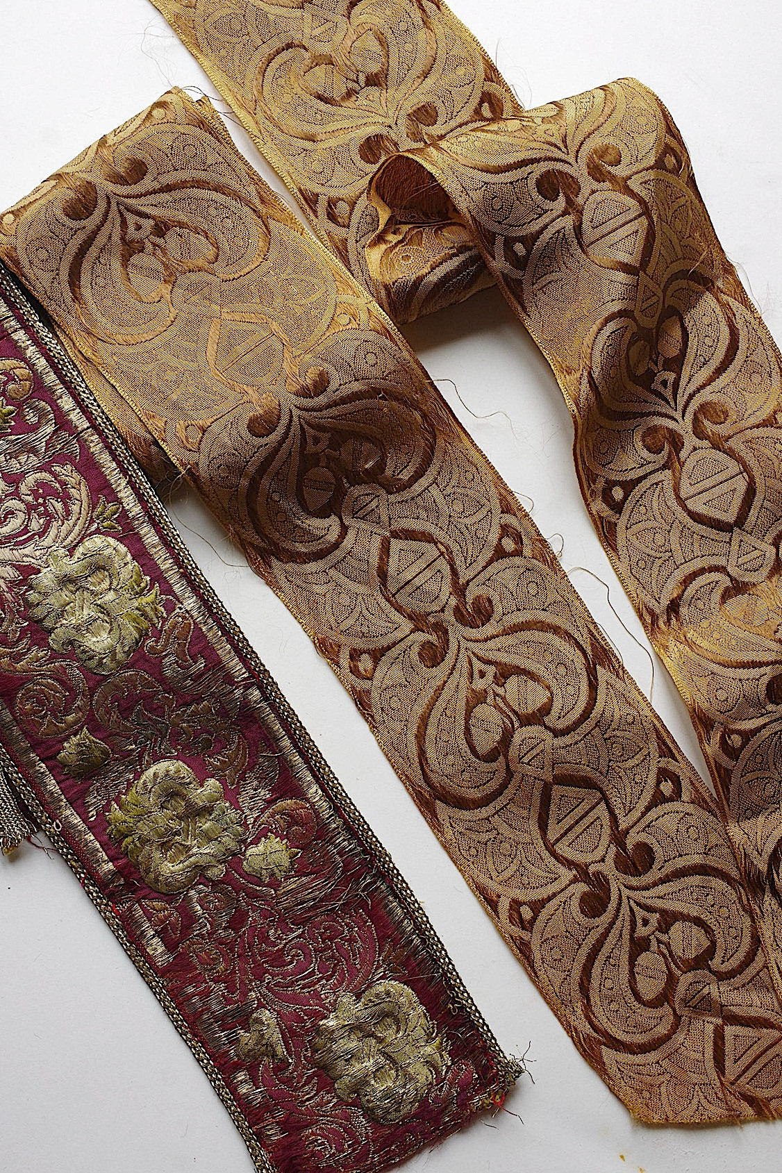 アンティークリボン ruban antique .FR a l'epoque