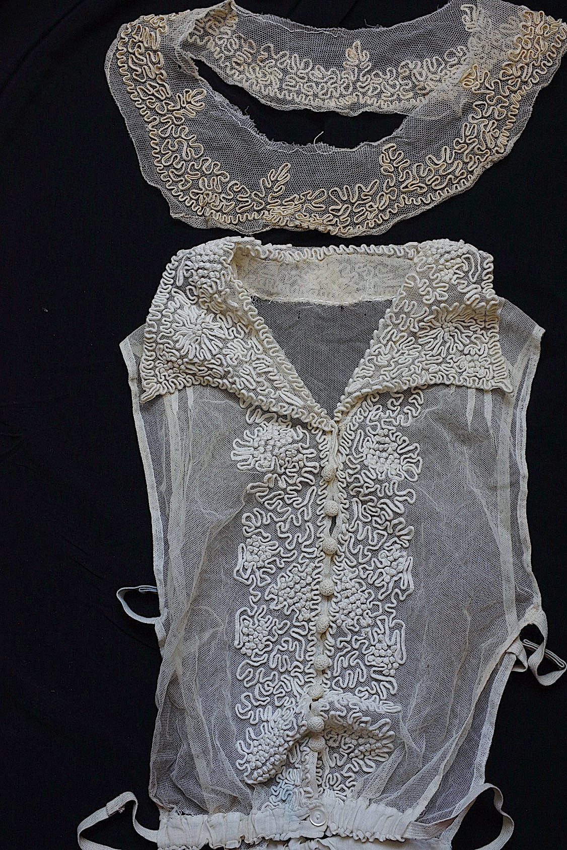 アンティークレース/dentelle ancien/antique lace/プラストロン+襟型 .FR a l'epoque