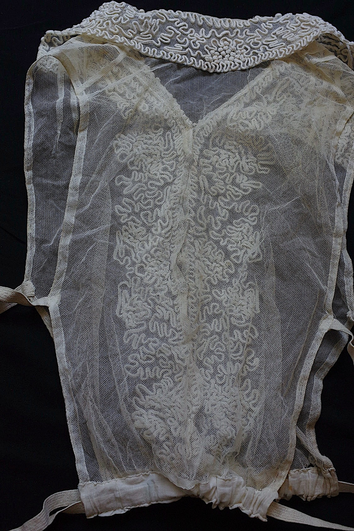 アンティークレース/dentelle ancien/antique lace/プラストロン+襟型 .FR a l'epoque