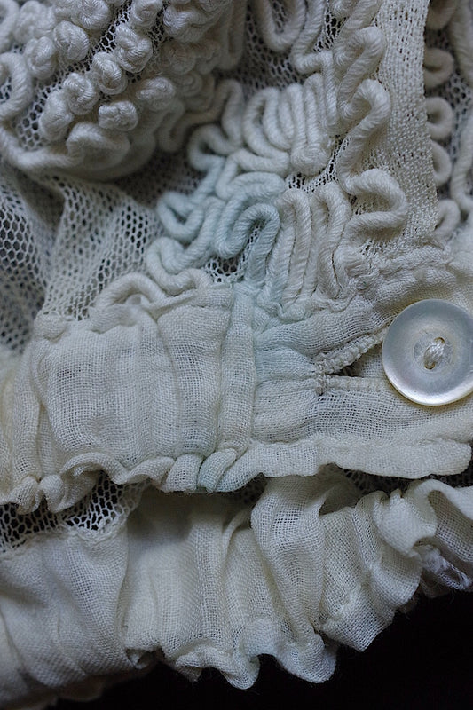 アンティークレース/dentelle ancien/antique lace/プラストロン+襟型 .FR a l'epoque