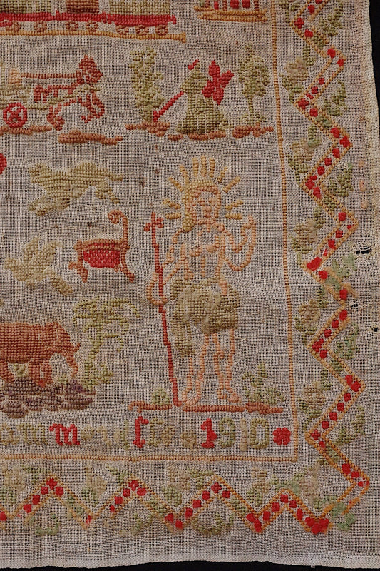 アンティーク刺繍/brodrie ancien/antique stitch embroidery/ .FR a l'epoque