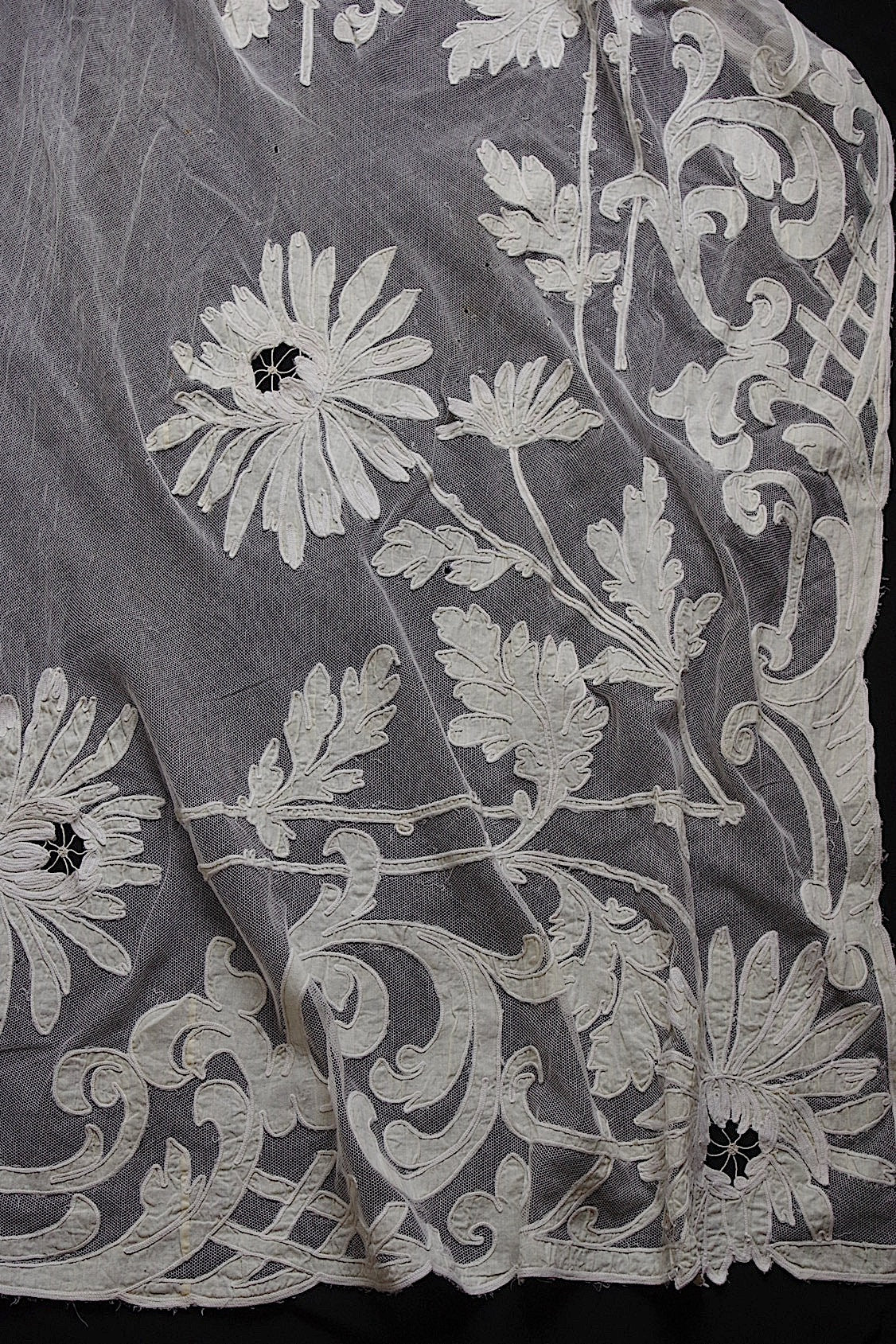 アンティークカーテン/rideau ancien/antique curtain 1 .FR a l'epoque