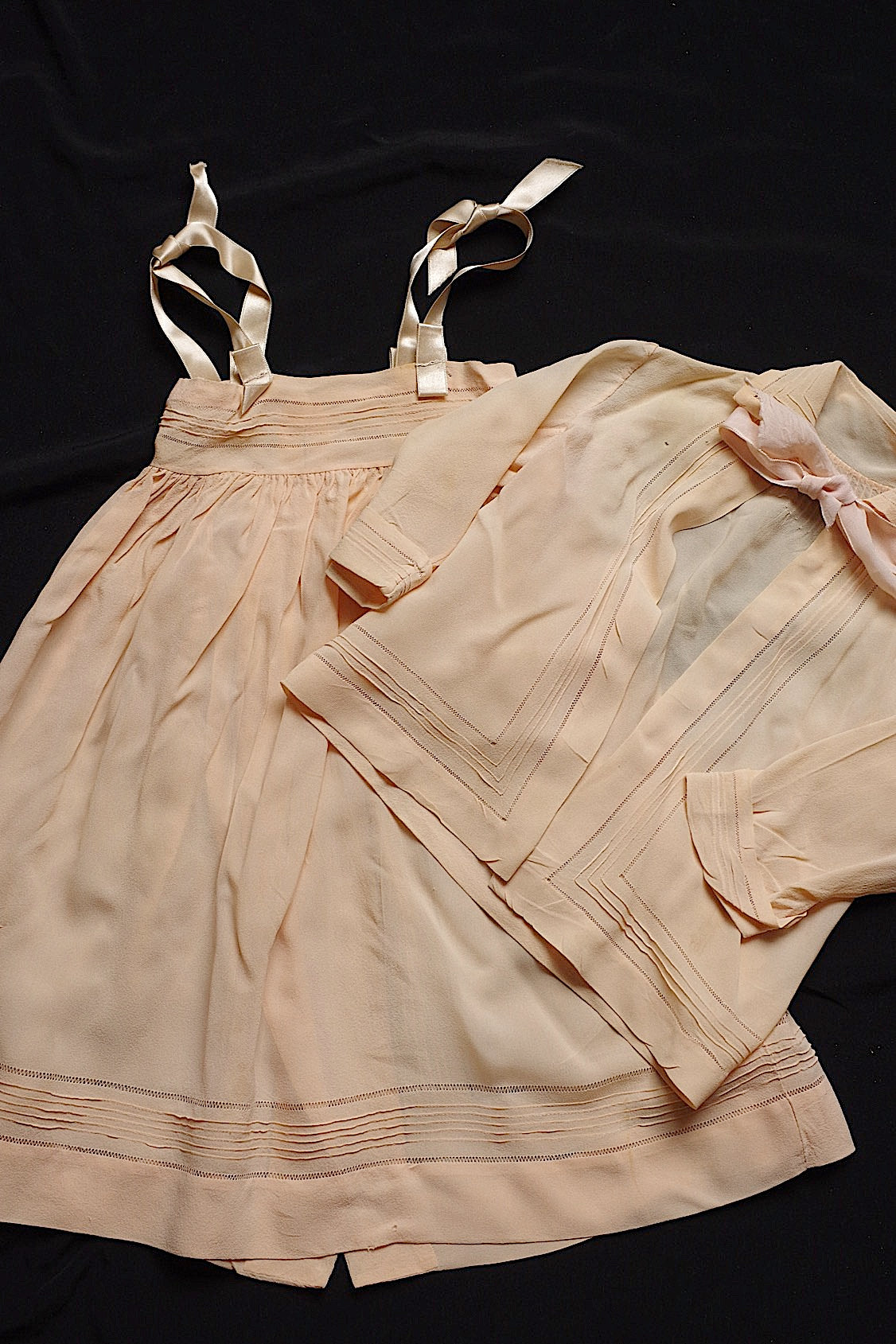 アンティーク子供服/vêtement d'enfant ancien/antique .FR a l'epoque