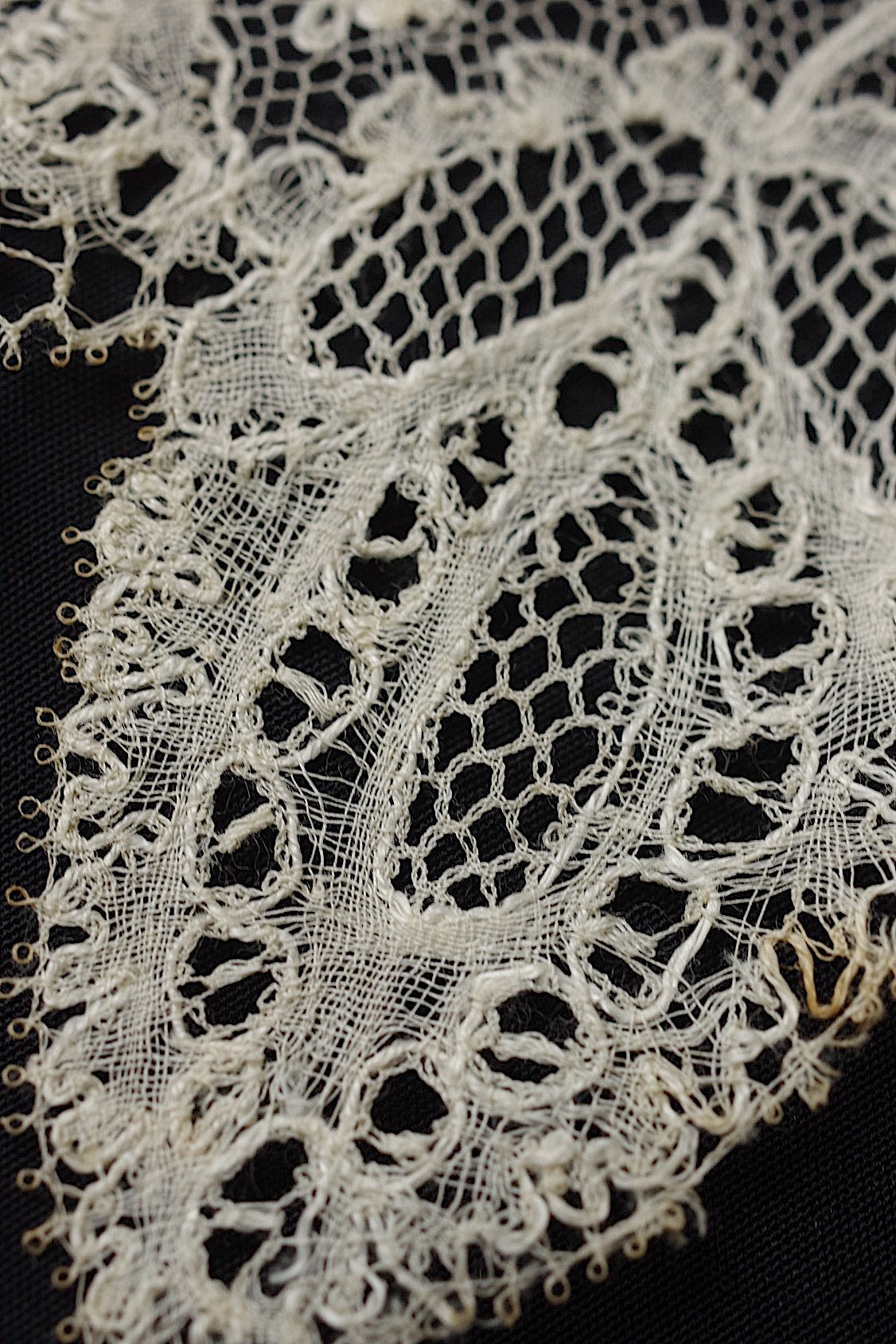 アンティークレース 襟3つ/dentelle ancienne/antique lace .FR a l'epoque