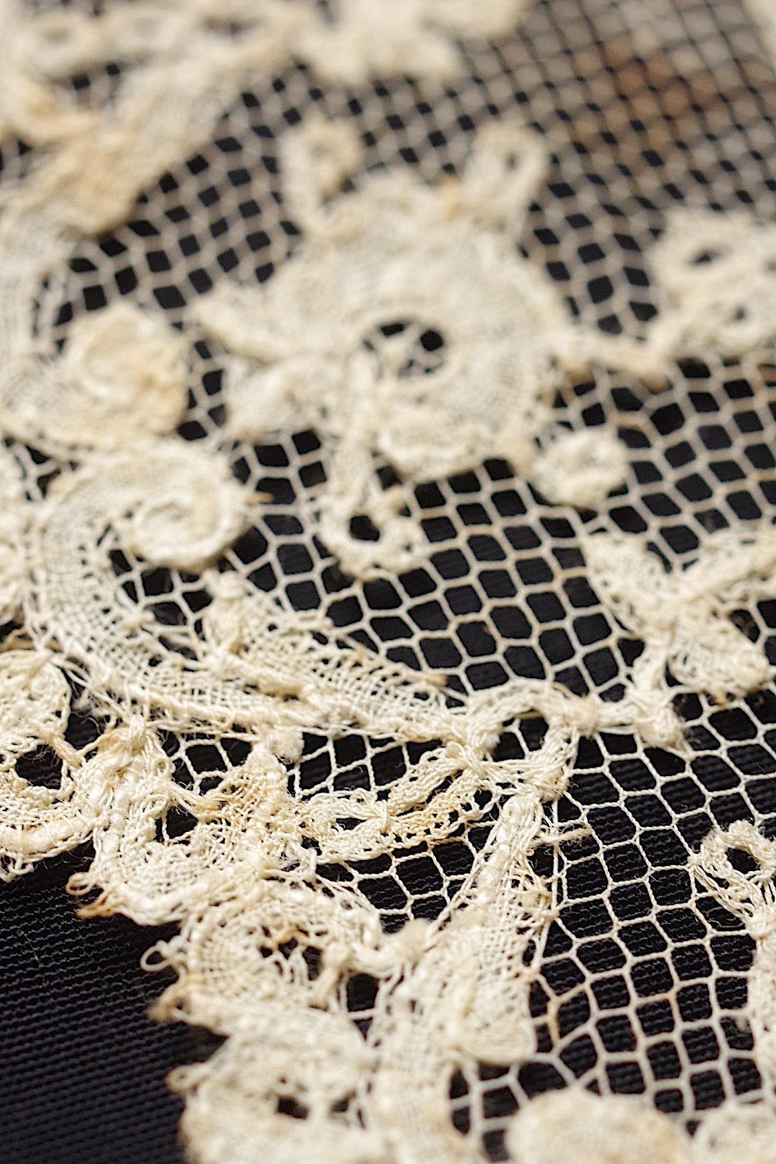 アンティークレース 襟3つ/dentelle ancienne/antique lace .FR a l'epoque