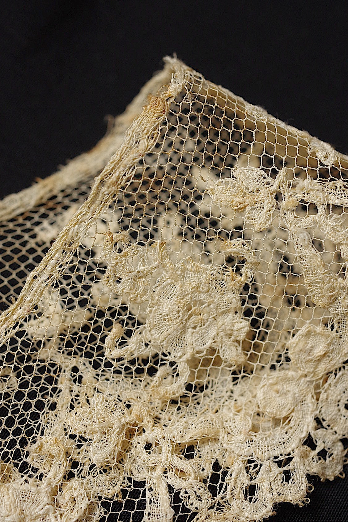 アンティークレース 襟3つ/dentelle ancienne/antique lace .FR a l'epoque