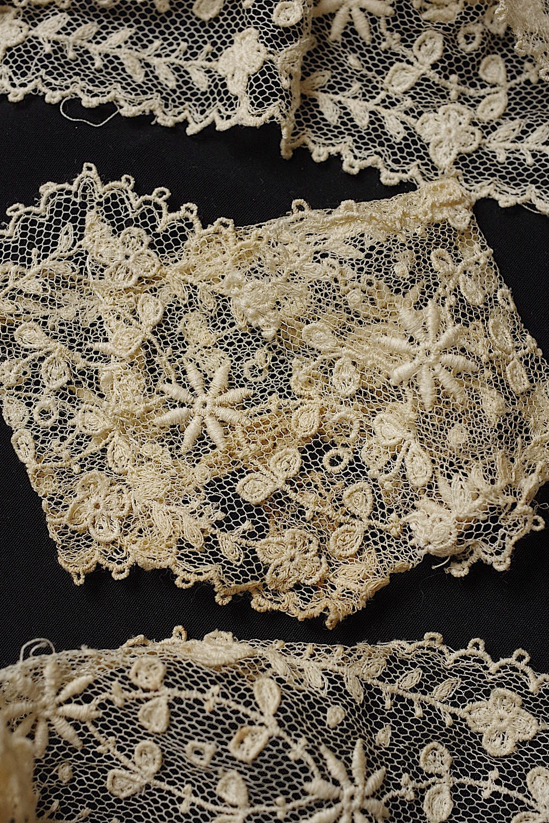 アンティークレース 素材用/dentelle ancienne/antique lace .FR a l'epoque