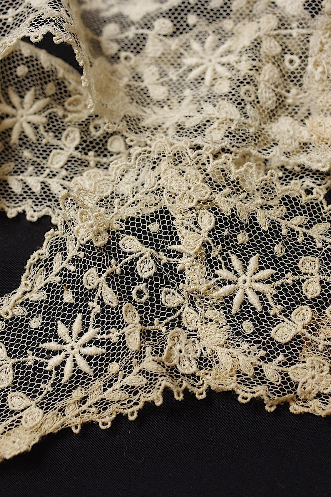 アンティークレース 素材用/dentelle ancienne/antique lace .FR a l'epoque