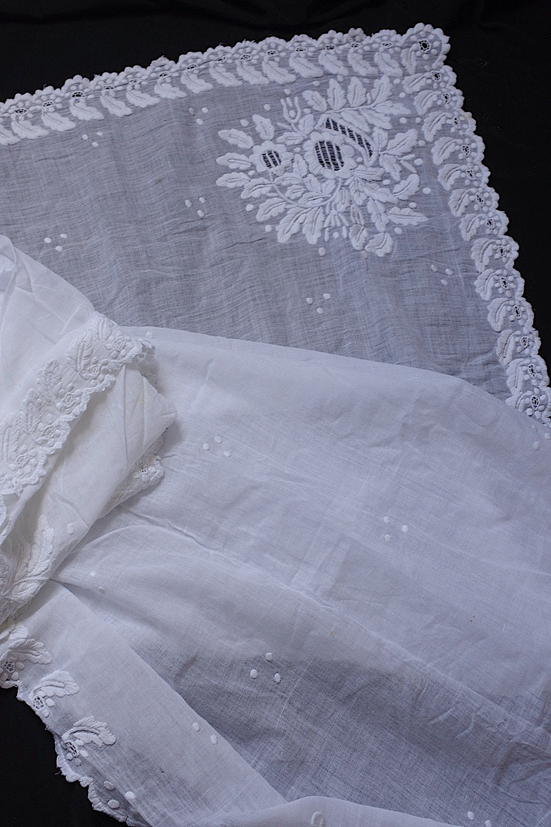 アンティークレース 刺繍 fichu/dentelle ancienne/antique lace .FR a l'epoque