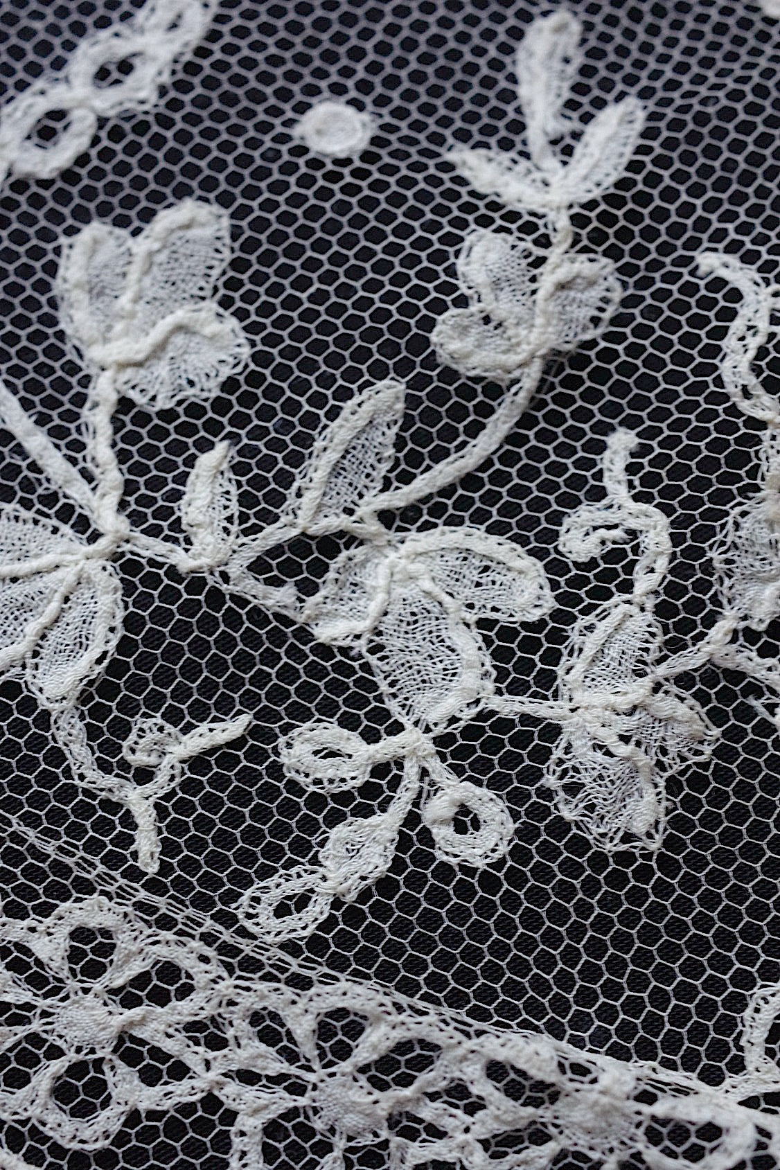 アンティークレース ケープ/dentelle ancienne/antique lace .FR a l'epoque