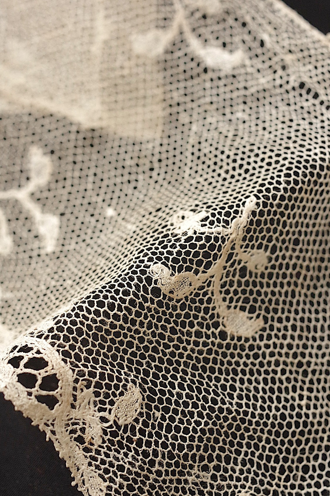 アンティークレース3種/dentelle ancienne/antique lace .FR a l'epoque