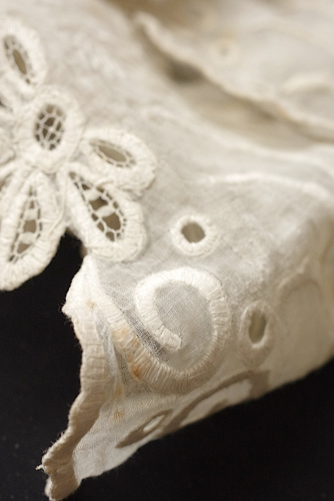 アンティークレース刺繍レース/dentelle ancienne/antique lace .FR a l'epoque