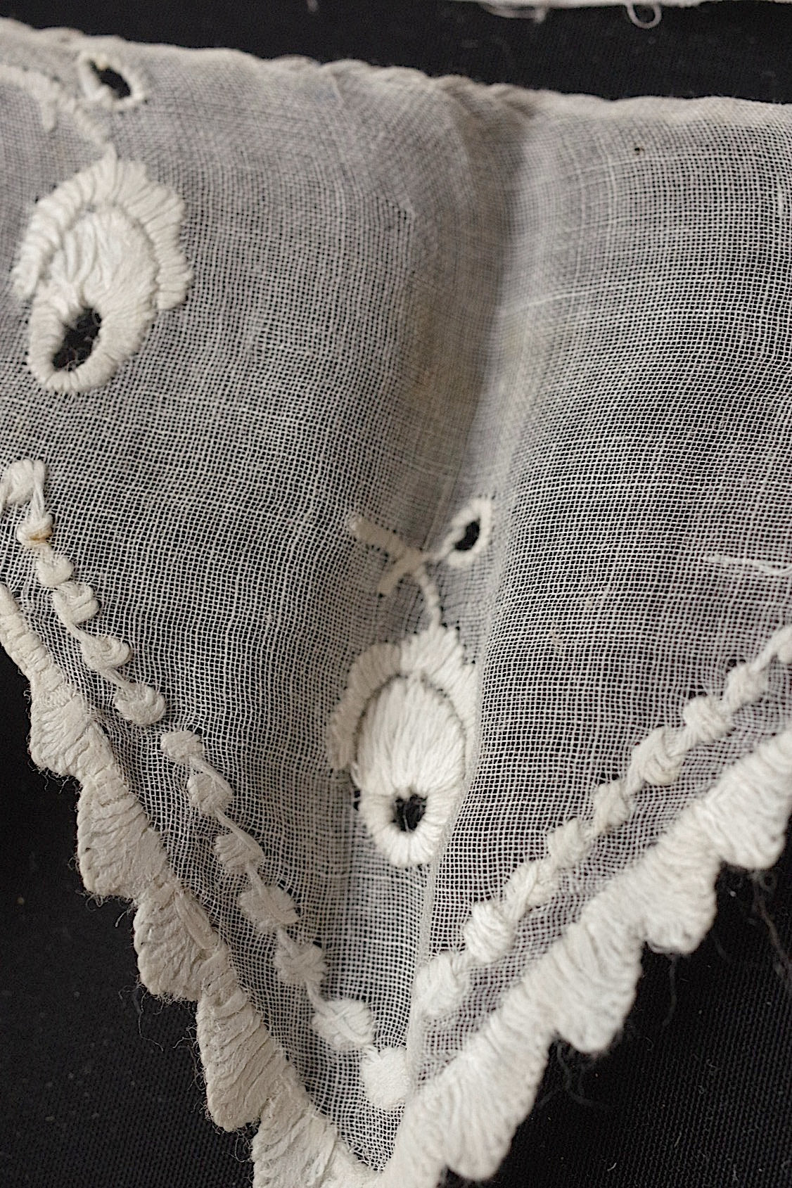 アンティークレース刺繍レース/dentelle ancienne/antique lace .FR a l'epoque