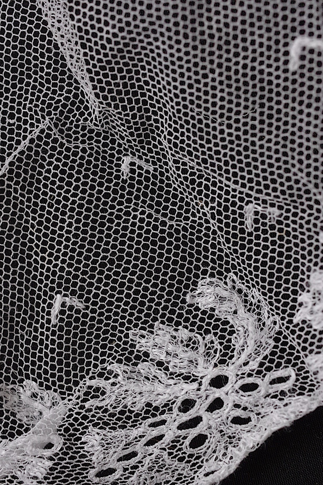 アンティークレースbas d'aube/dentelle ancienne/antique lace .FR a l'epoque