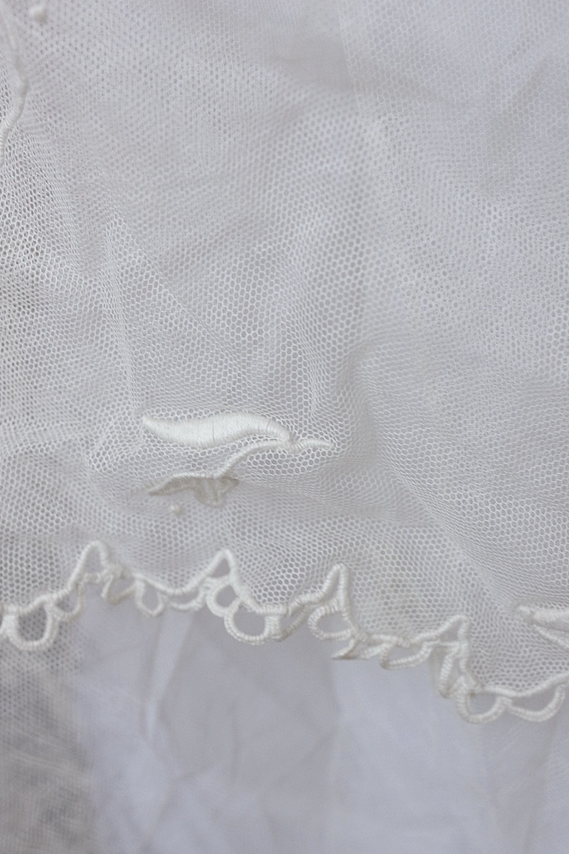 アンティークレースタブリエ/dentelle ancienne/antique lace .FR a l'epoque
