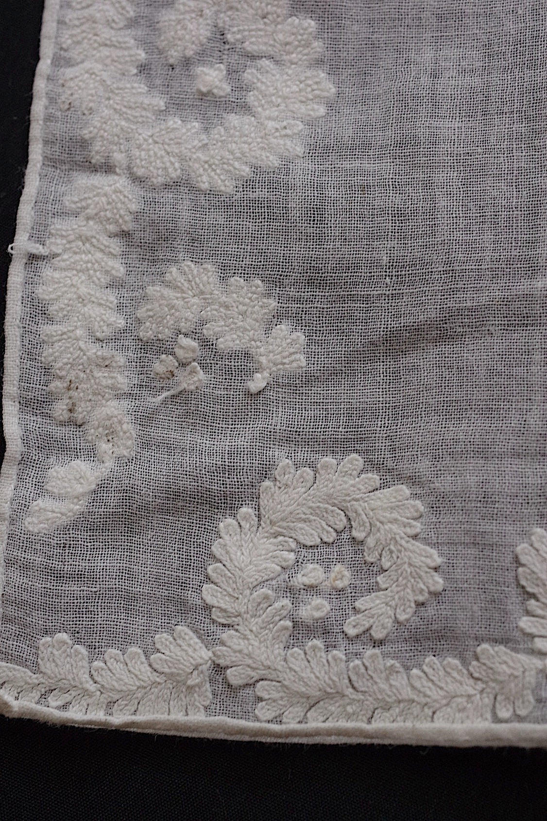 アンティーク刺繍生地/dentelle ancienne/antique lace .FR a l'epoque