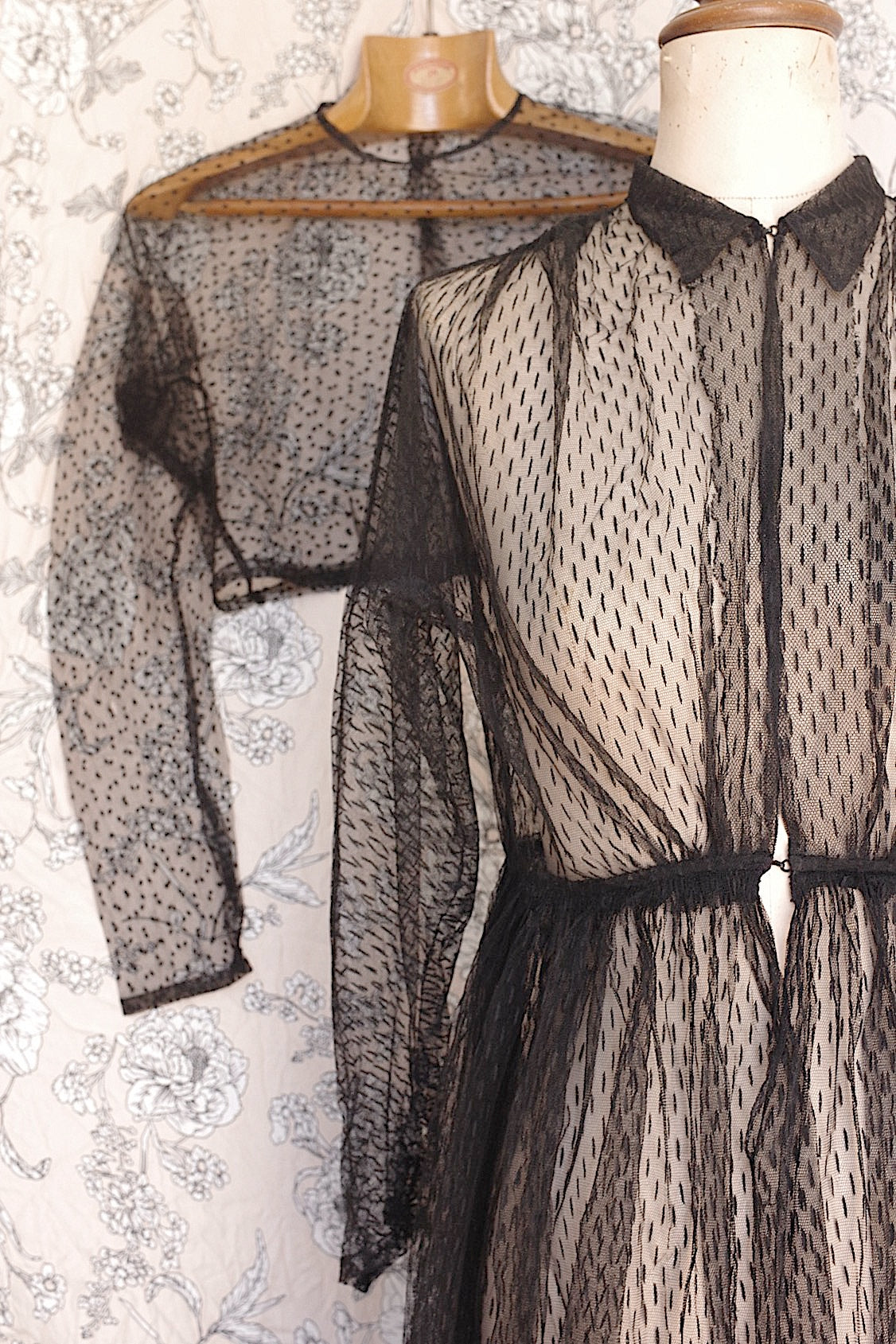 アンティーク服 lots/vêtement ancien .FR a l'epoque