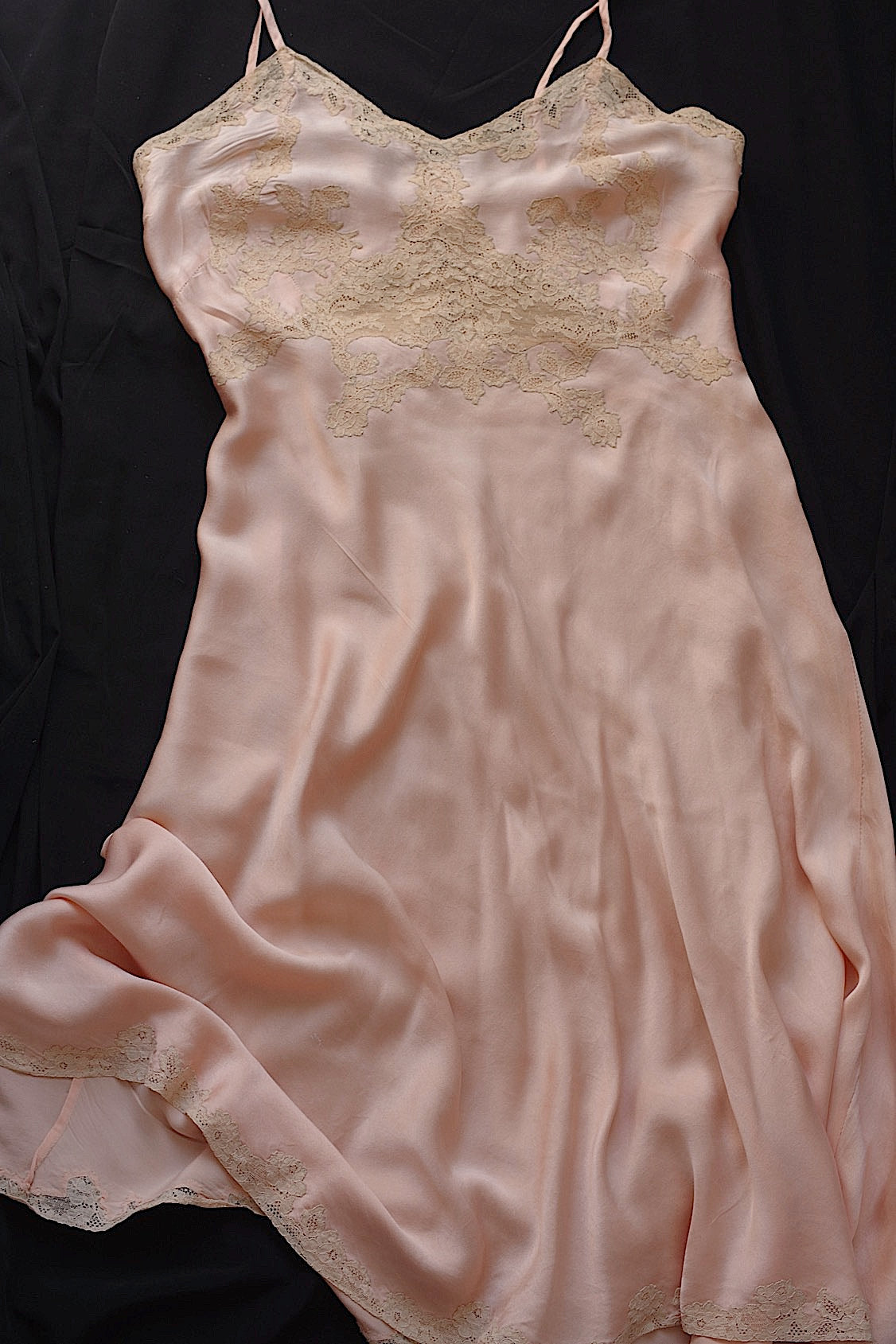 アンティークランジェリー XS/vêtement ancien .FR a l'epoque