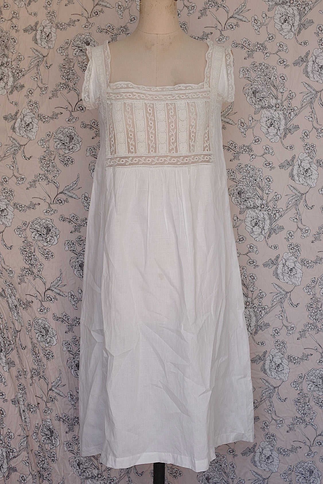 アンティークワンピース/vêtement ancien/antique dress .FR a l'epoque