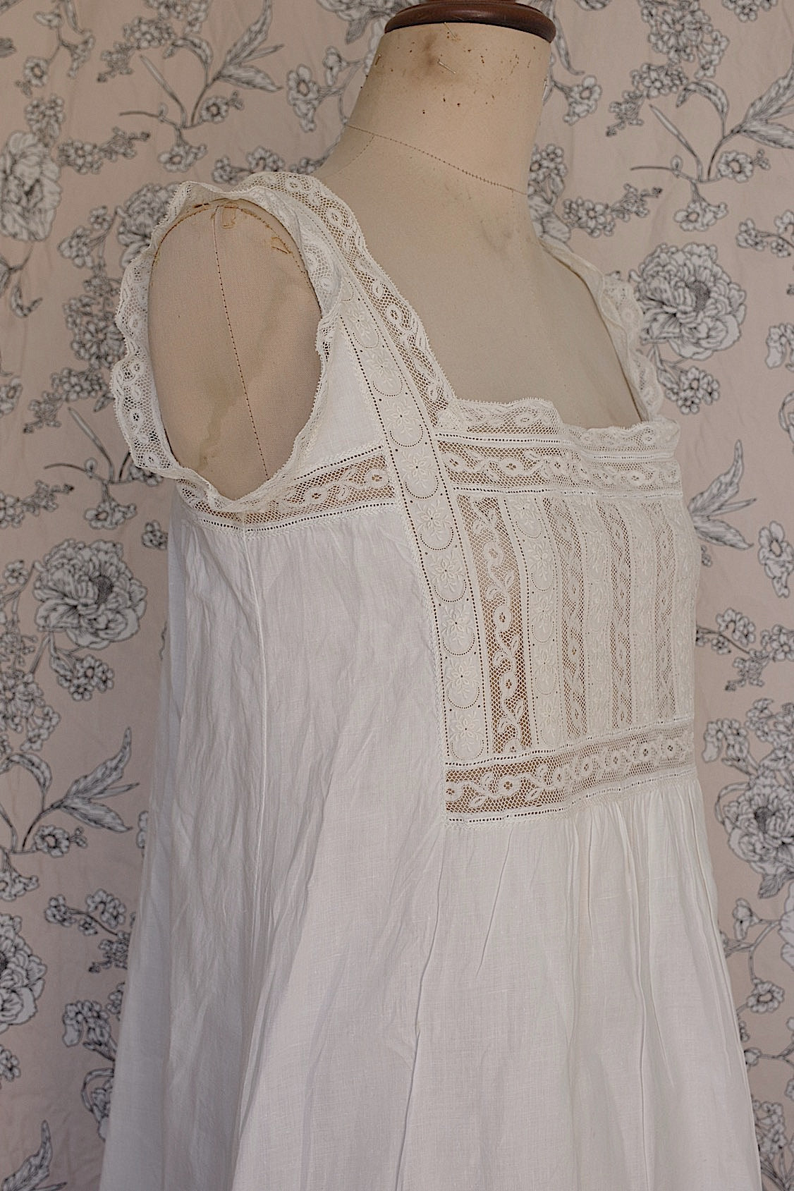 アンティークワンピース/vêtement ancien/antique dress .FR a l'epoque