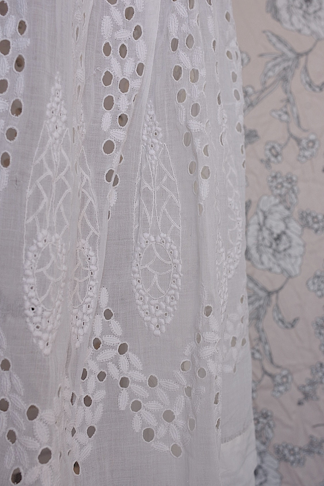 アンティークスカート/vêtement ancien/antique skirt .FR a l'epoque